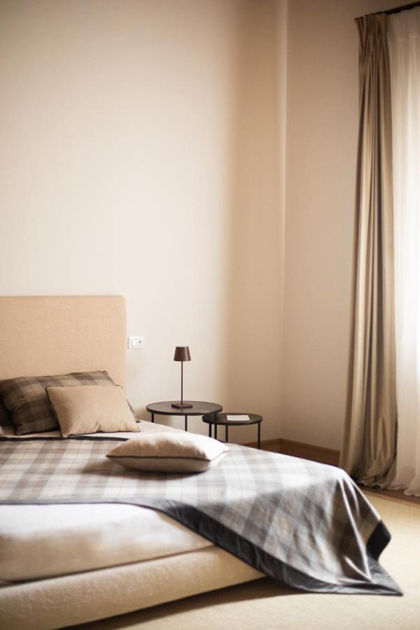 San Calisto Camere Con Vigna โปโปลิ ภายนอก รูปภาพ